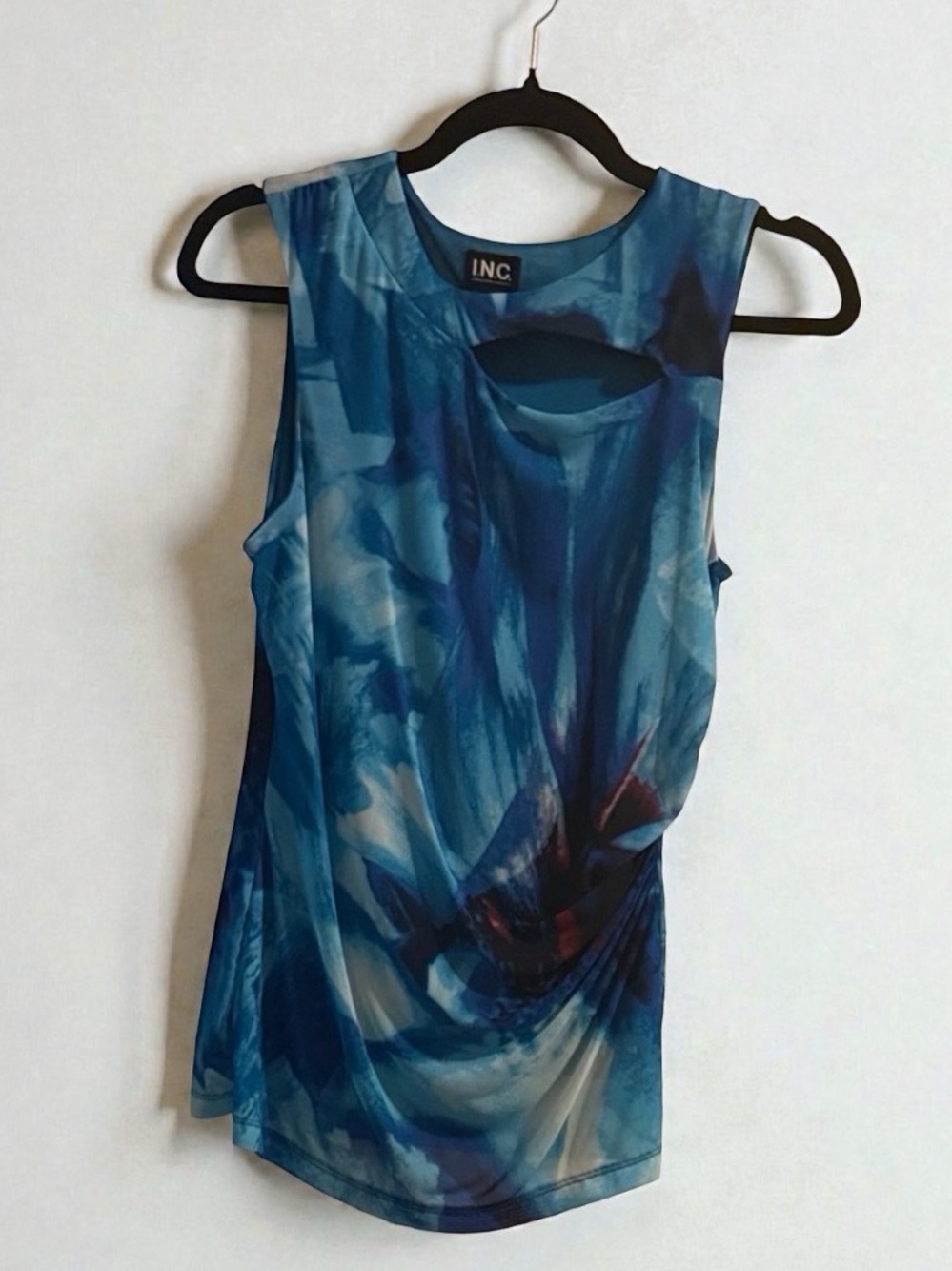 INC International Concepts Blue Abstract Sleeveless Keyhole Top